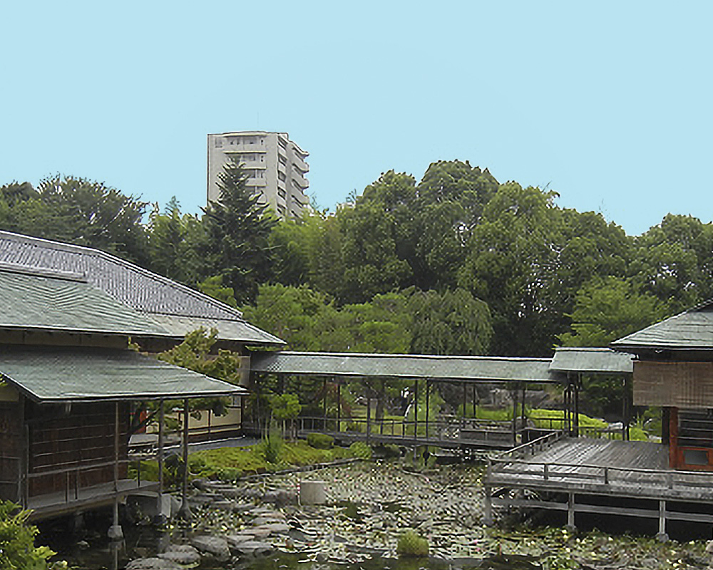 白鳥庭園