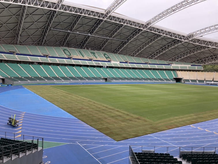 大分スポーツ公園総合競技場（昭和電工ドーム）