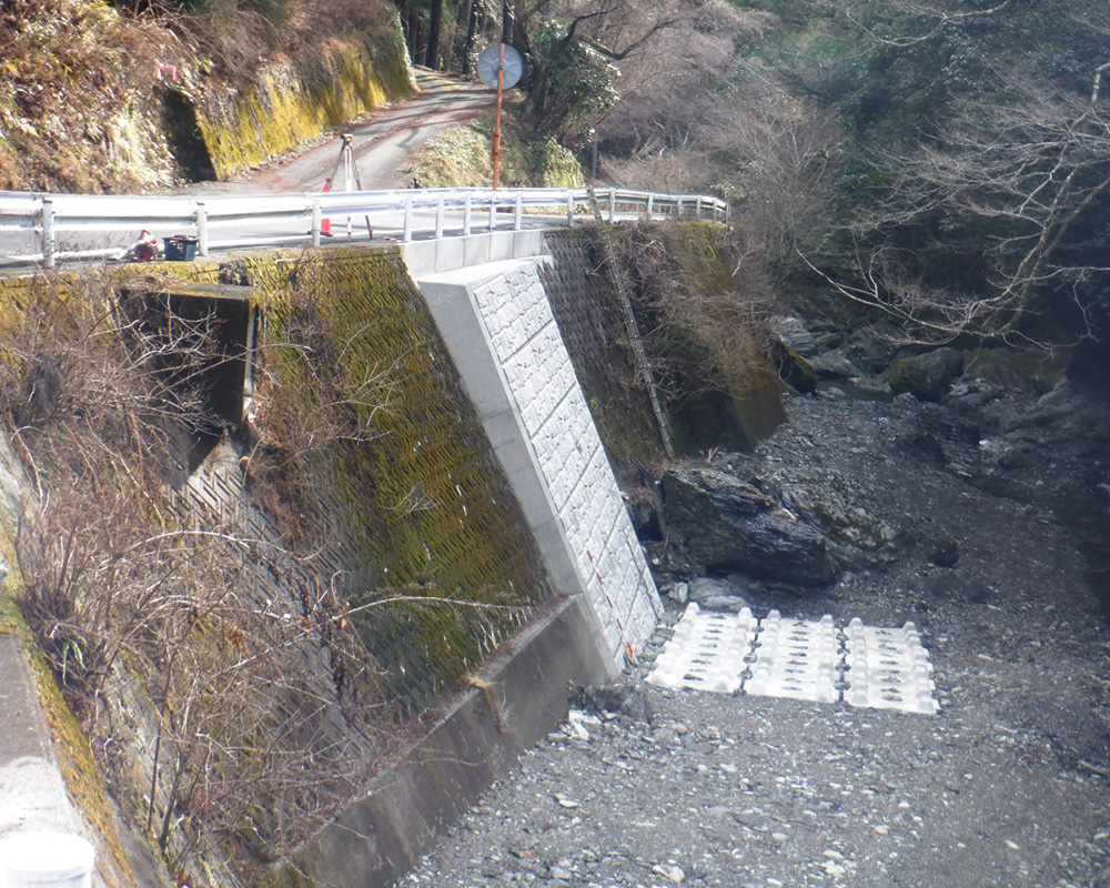 横山熊線道路災害復旧工事