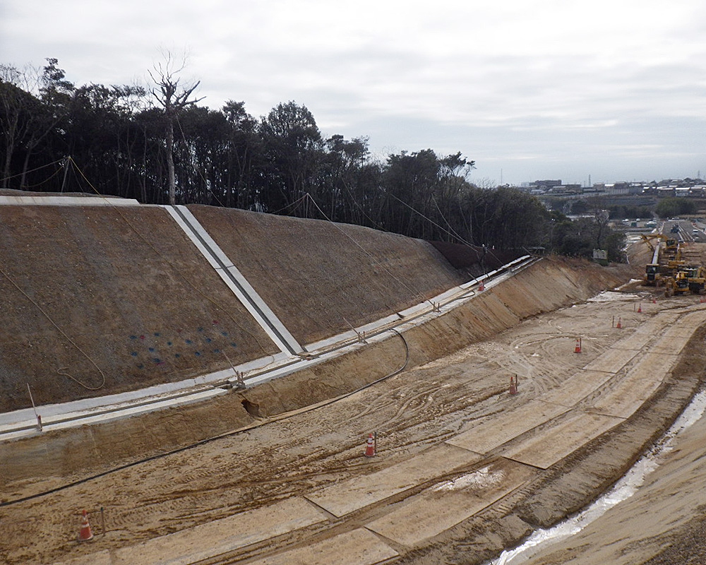 自動車専用道路インターチェンジ新設工事