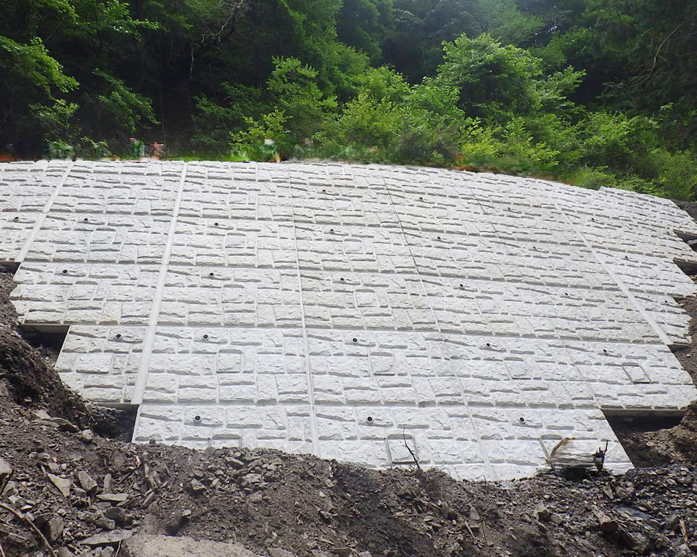 令和4年度葵北市公災第8号大の木戸持線道路災害復旧工事