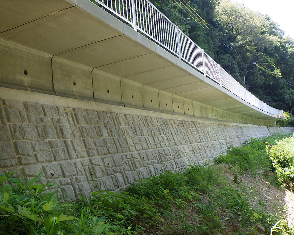 市道岡崎足助線 道路改良工事(1号工)(週休2日)