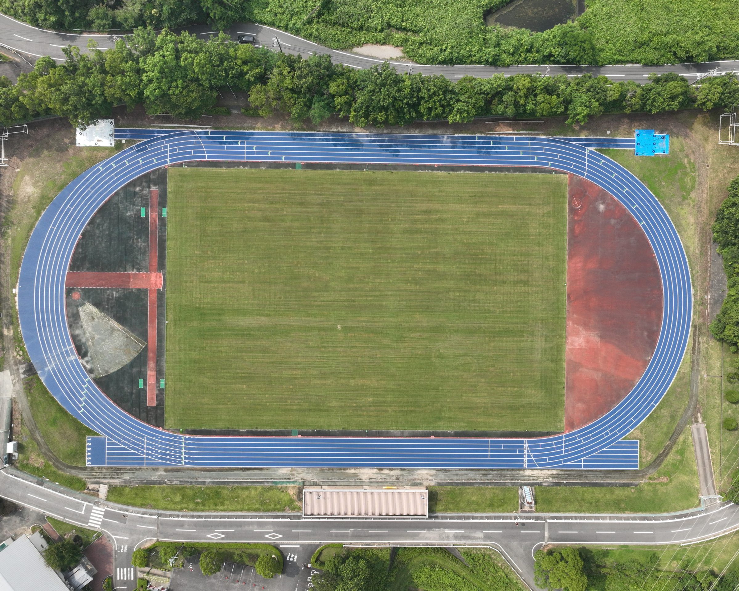陸上競技場インフィールド改修工事